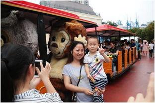 集体吃瓜技巧视频,共享欢乐时光！