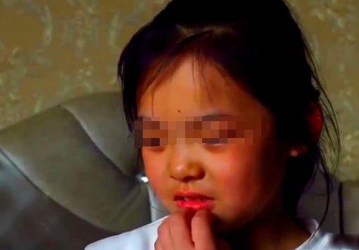 后妈吃瓜给女儿吃视频,一场意外的家庭温馨瞬间