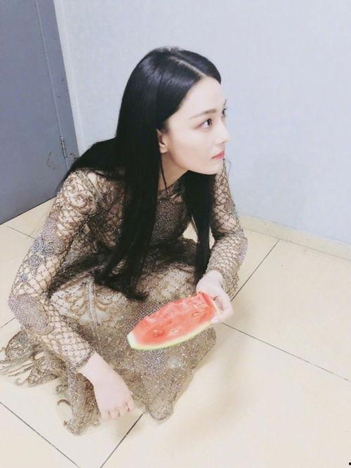 李欣璐吃瓜,揭秘娱乐圈幕后故事