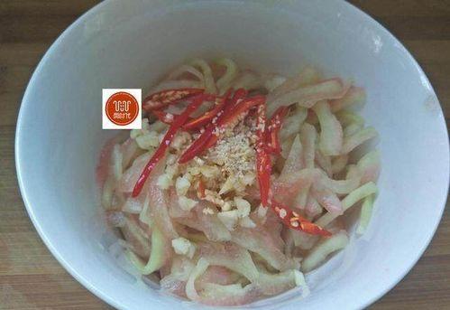 大瓜美食吃牛头,牛头盛宴，尽享舌尖上的独特风味  第1张