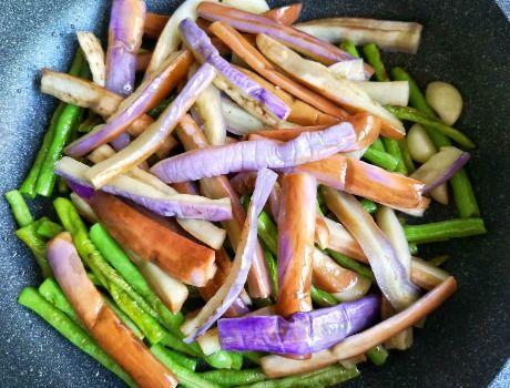 芋头占卜吃瓜  第1张