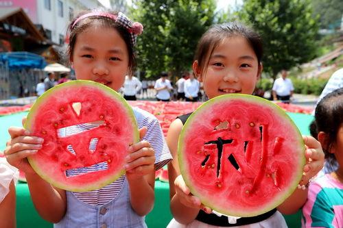 今日立秋吃瓜了没吃瓜了,你吃瓜了吗？  第1张