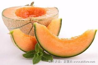 哈密瓜孕妇可以吃几片,孕妇每日适宜食用量揭秘  第2张
