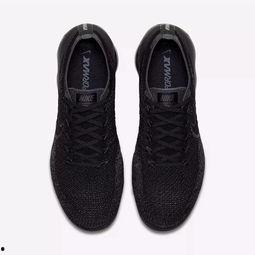 黑色nike鞋吃瓜,揭秘明星同款背后的故事